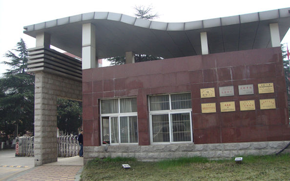 ZHANGJIAGANG CITY PEONY MACHINERY CO.,LTD linea di produzione del fabbricante