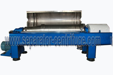 Attrezzatura a rivestimento completo della centrifuga del decantatore di Sharples per l'asciugamento del concime del pollo