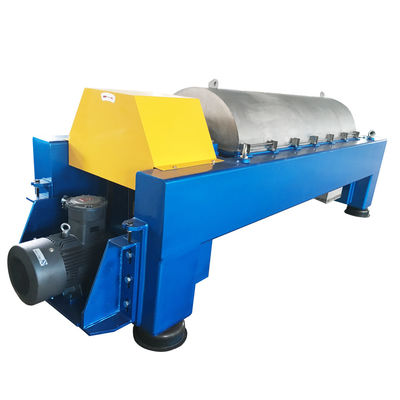 Centrifuga del decantatore del consumo di energia di minimo di rendimento elevato per la separazione del fango dell'acqua