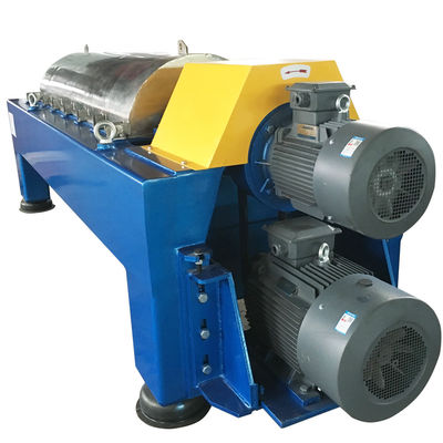 Attrezzatura Liquido-solida continua automatica PNX409 della centrifuga del decantatore dell'acciaio inossidabile