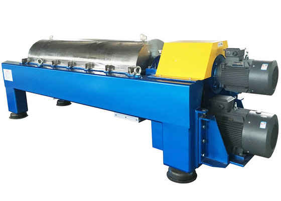 Macchina 440v della centrifuga del decantatore delle acque reflue mulino dell'olio di palma di Tricanter di 3 fasi