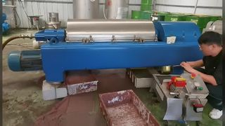 Centrifuga di disidratazione dei fanghi per acque reflue